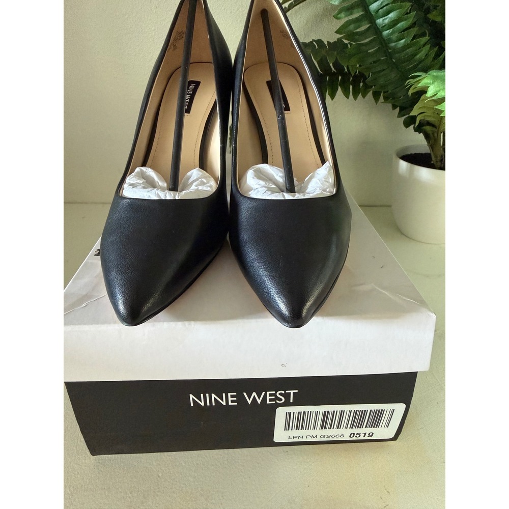 Nine West Womens Black Leather Pointed Toe Stiletto Pumps Heels Size 9M